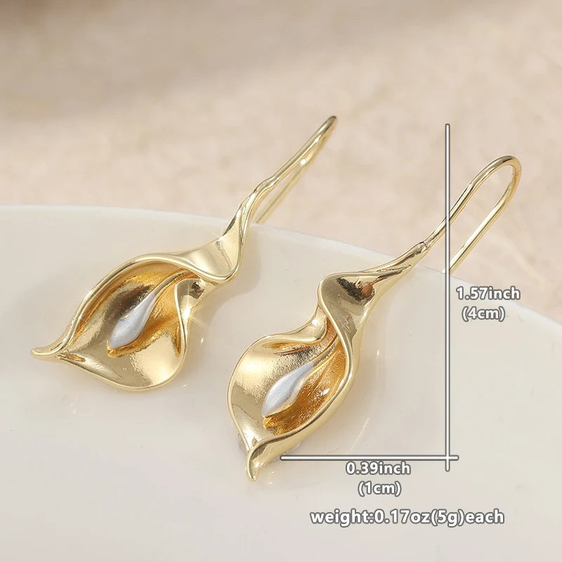 Exquisite Blooming Flower Hook Earrings Personality Accessories Gold Silver Color Plant Dangle Earrings For Women Jewelry